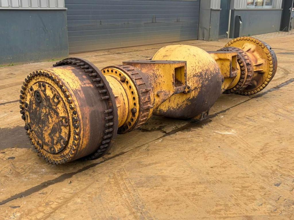 Caterpillar 990 axle Foto 2