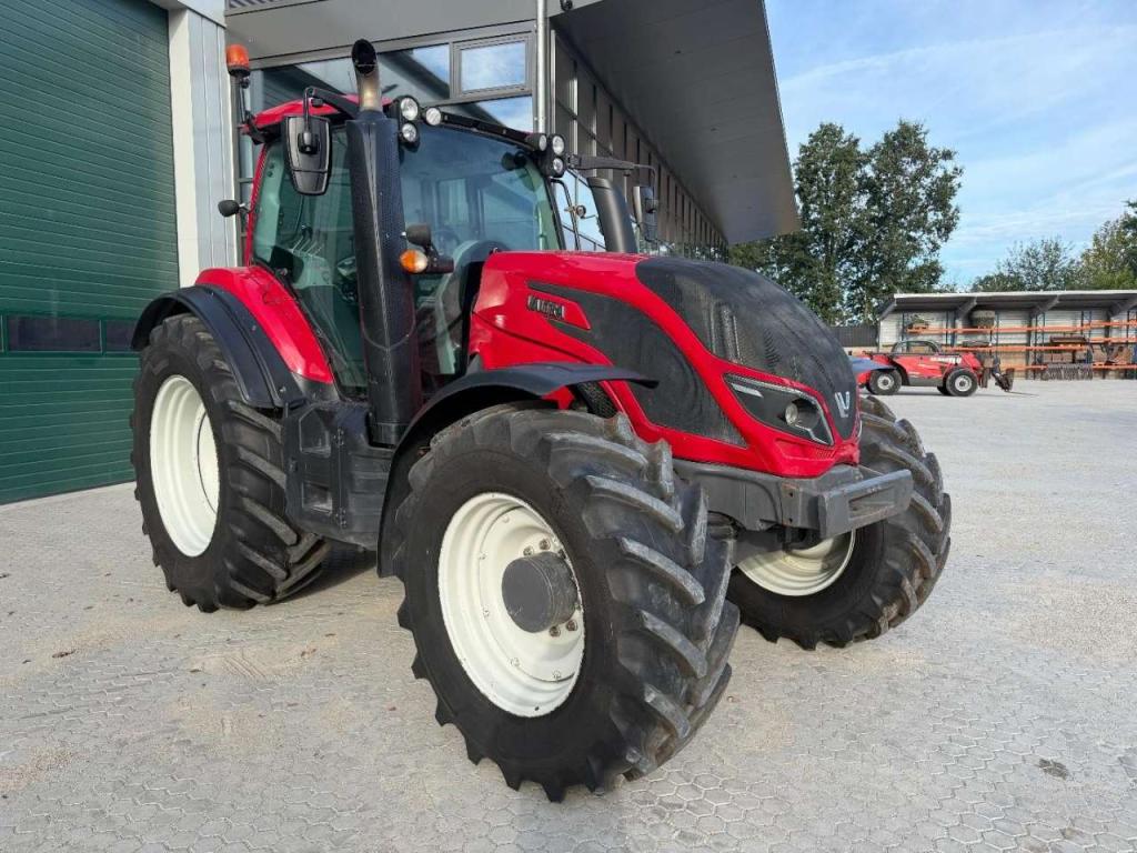 Valtra T 174 GOOD TIRES Foto 2