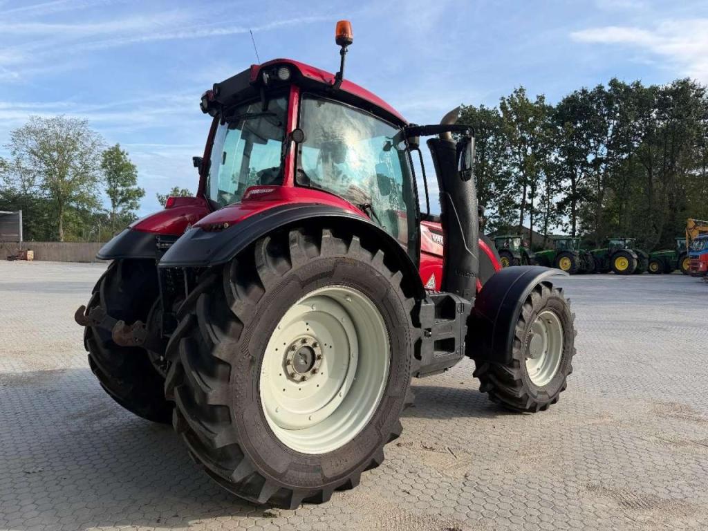 Valtra T 174 GOOD TIRES Foto 6