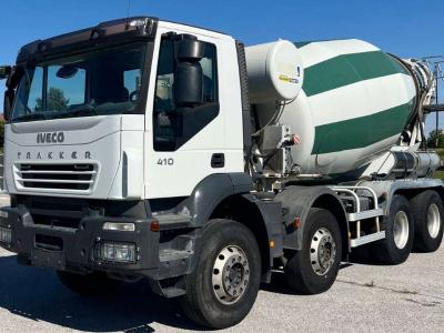 Iveco Trakker 410 8X4 vendida por Massucco T. Srl