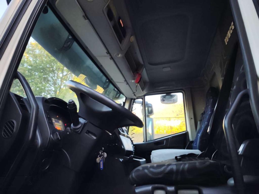 Iveco STRALIS HI-STREET 260S31 Foto 5