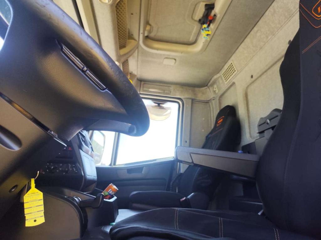 Iveco STRALIS HI-STREET AD190S42 Foto 8