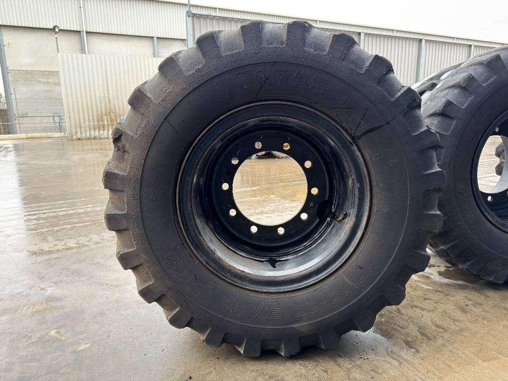 Neumático para Bridgestone 1000 x 20 Set / 10.00 x 20: 4x2 Tyres Foto 15