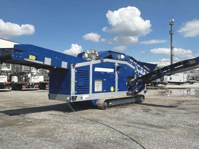 Edge MC 1400 vendida por Massucco T. Srl