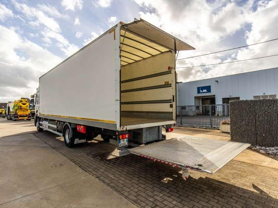 Renault T 380+DHOLLANDIA 2T. Foto 9