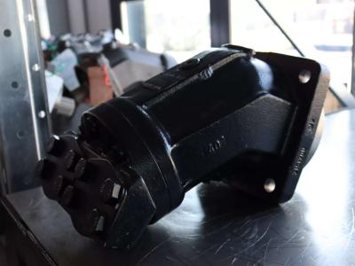 Bosch Rexroth A2FM107/61W-VAB100J-Y vendida por Kolben s.r.l.