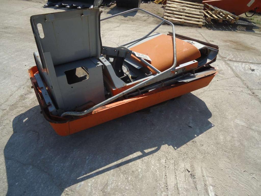 Capó y panel de carrocería para Fiat Kobelco 235 Foto 1