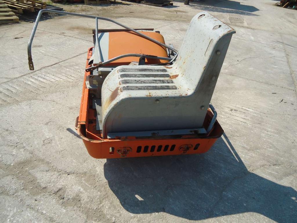 Capó y panel de carrocería para Fiat Kobelco 235 Foto 2