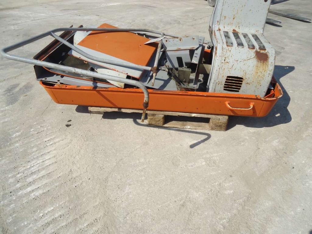 Capó y panel de carrocería para Fiat Kobelco 235 Foto 4
