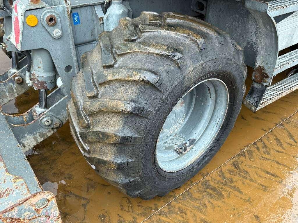 Liebherr A 309 - Hammer Lines / Quick Coupler Foto 27
