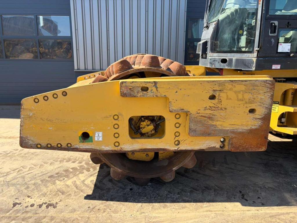 Caterpillar CP76 Foto 10