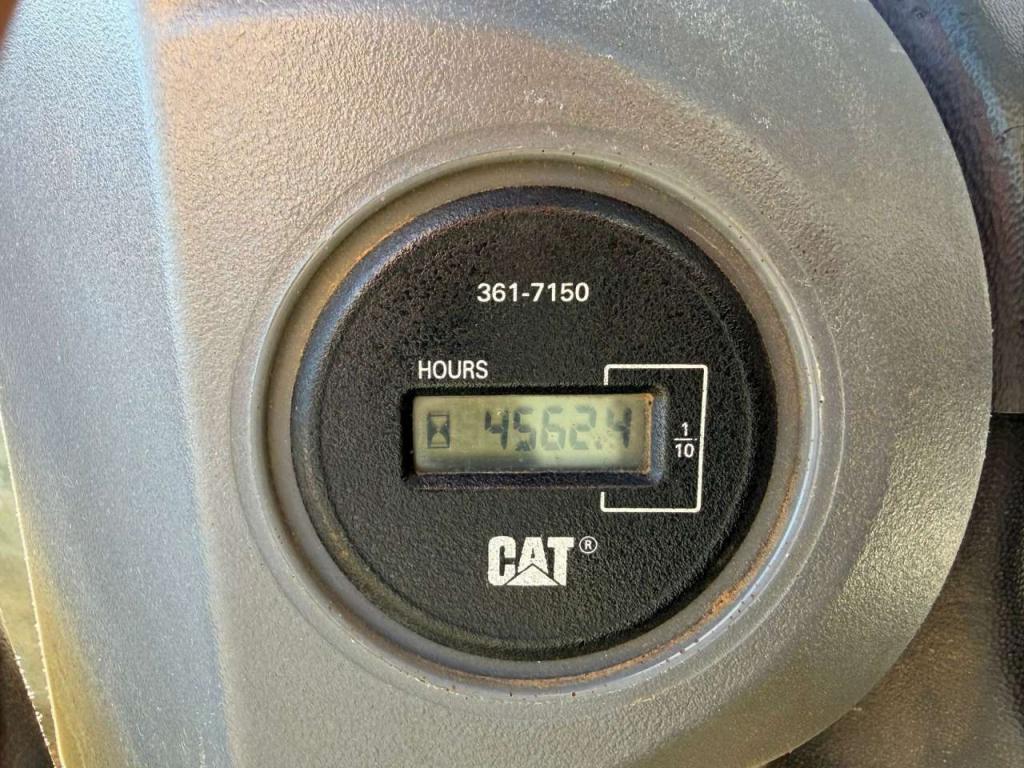 Caterpillar CP76 Foto 23