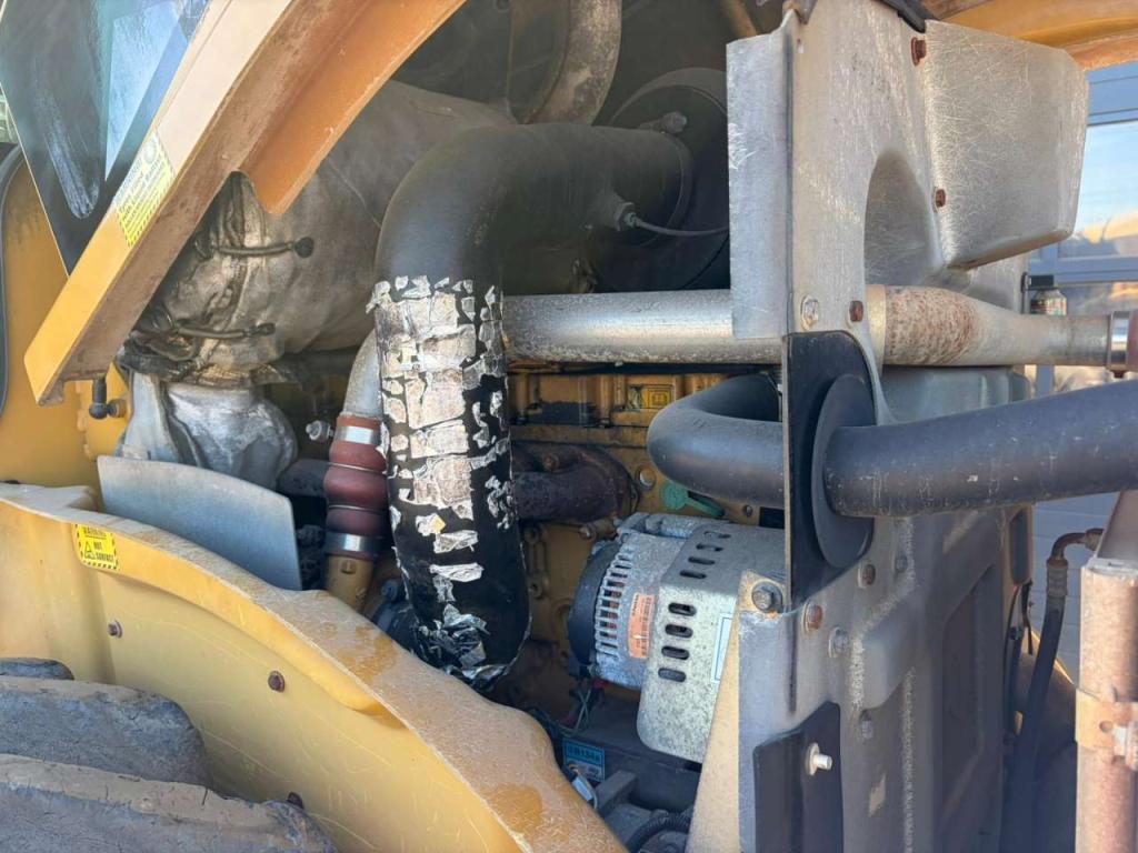 Caterpillar CP76 Foto 25