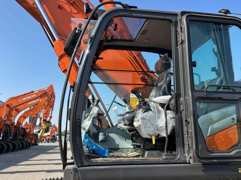 Hitachi ZX350LCN-7 Foto 14