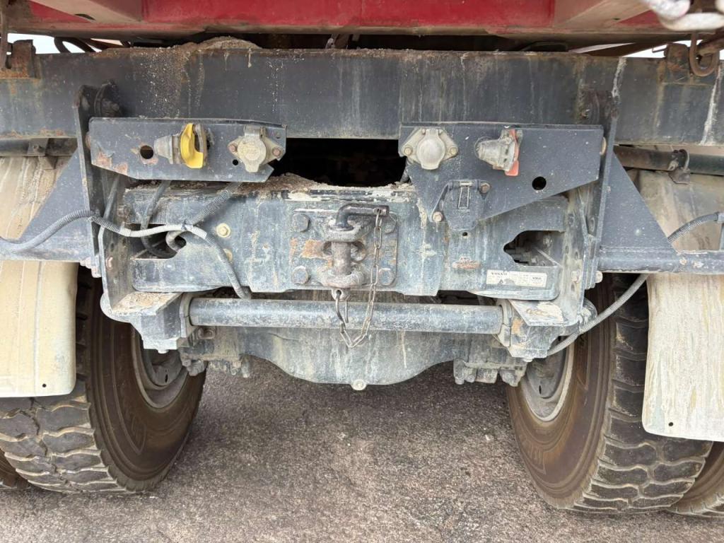 Volvo 380 FM12 6x4 Marrel Kipper Foto 28