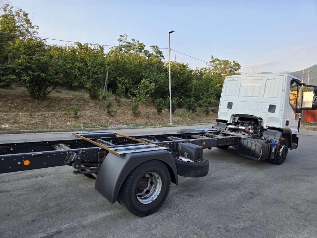 Iveco EUROCARGO 120-190L Foto 14