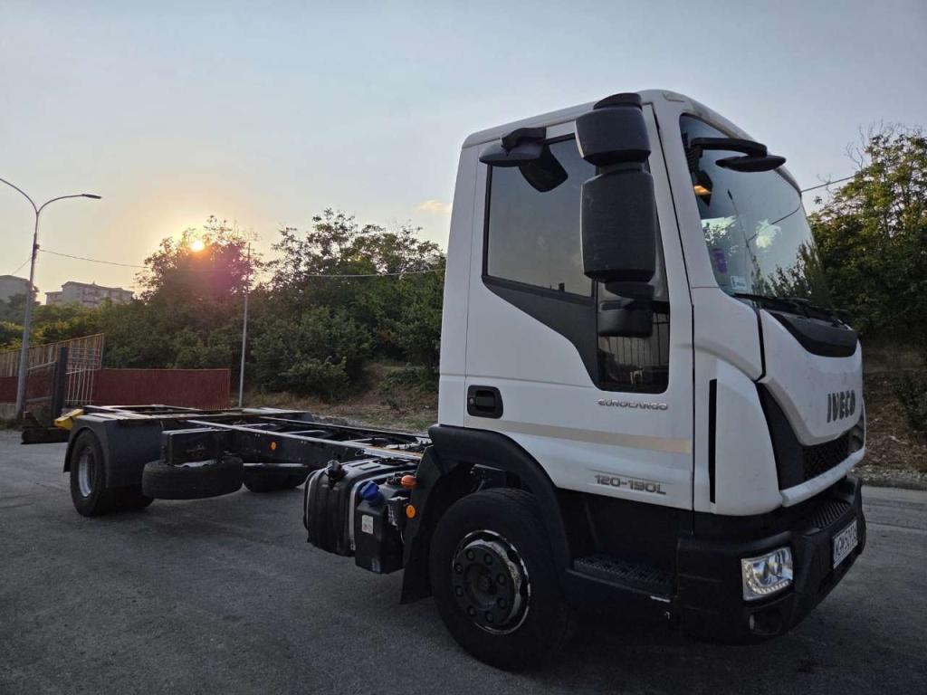 Iveco EUROCARGO 120-190L Foto 16