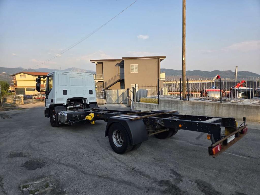 Iveco EUROCARGO 120-190L Foto 7