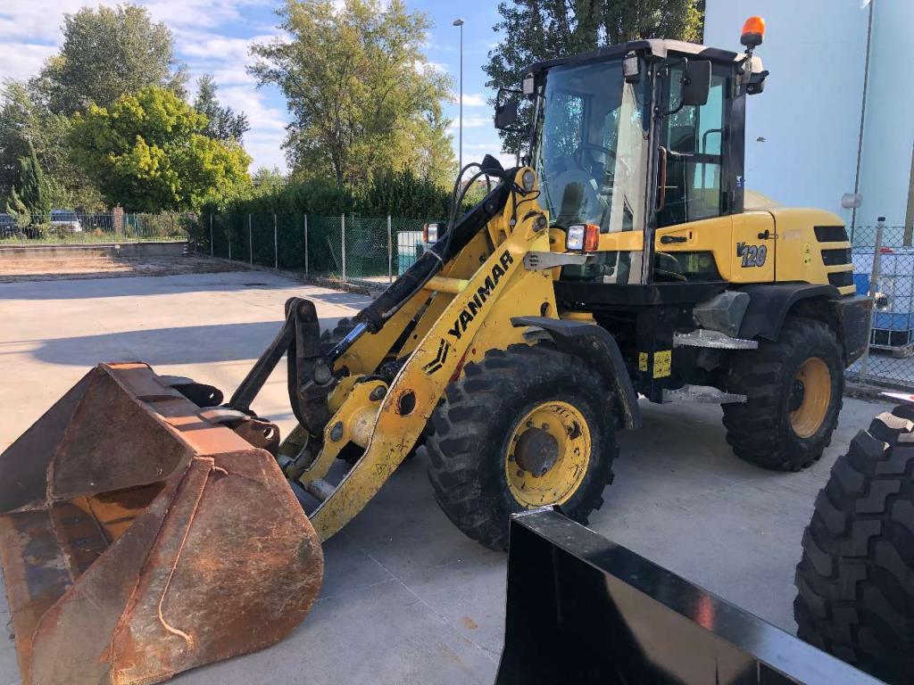 Yanmar V 120 Foto 1