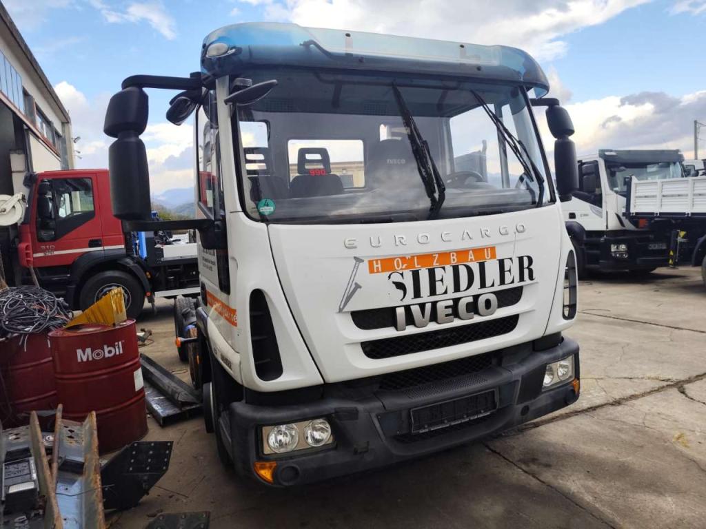 Iveco EUROCARGO CUBE 80E22P Foto 12