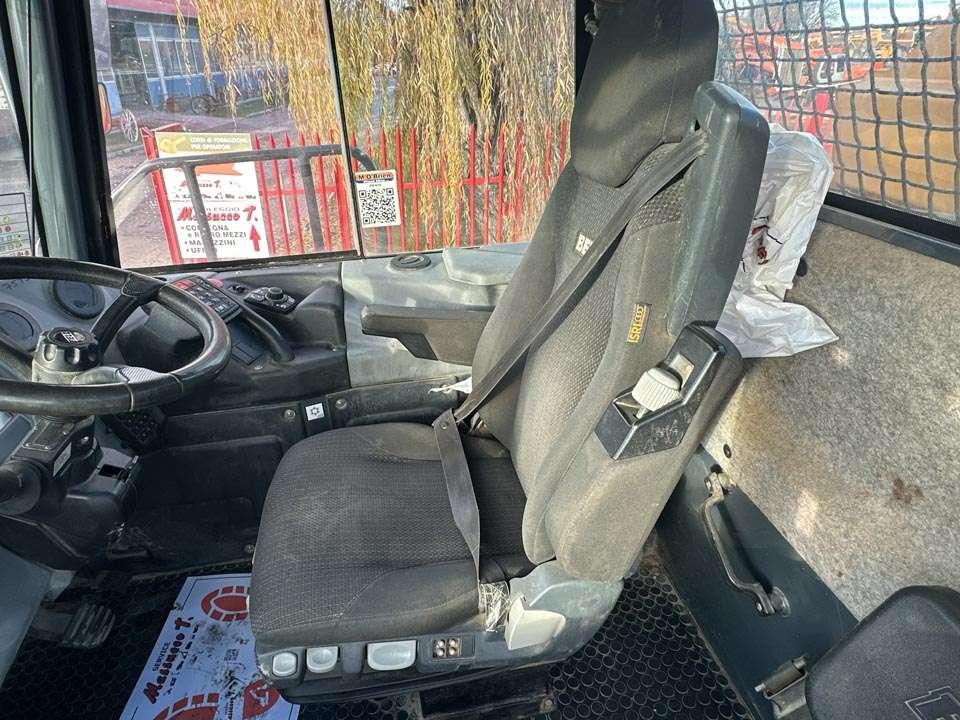 Bell B25E 6x6 Foto 17