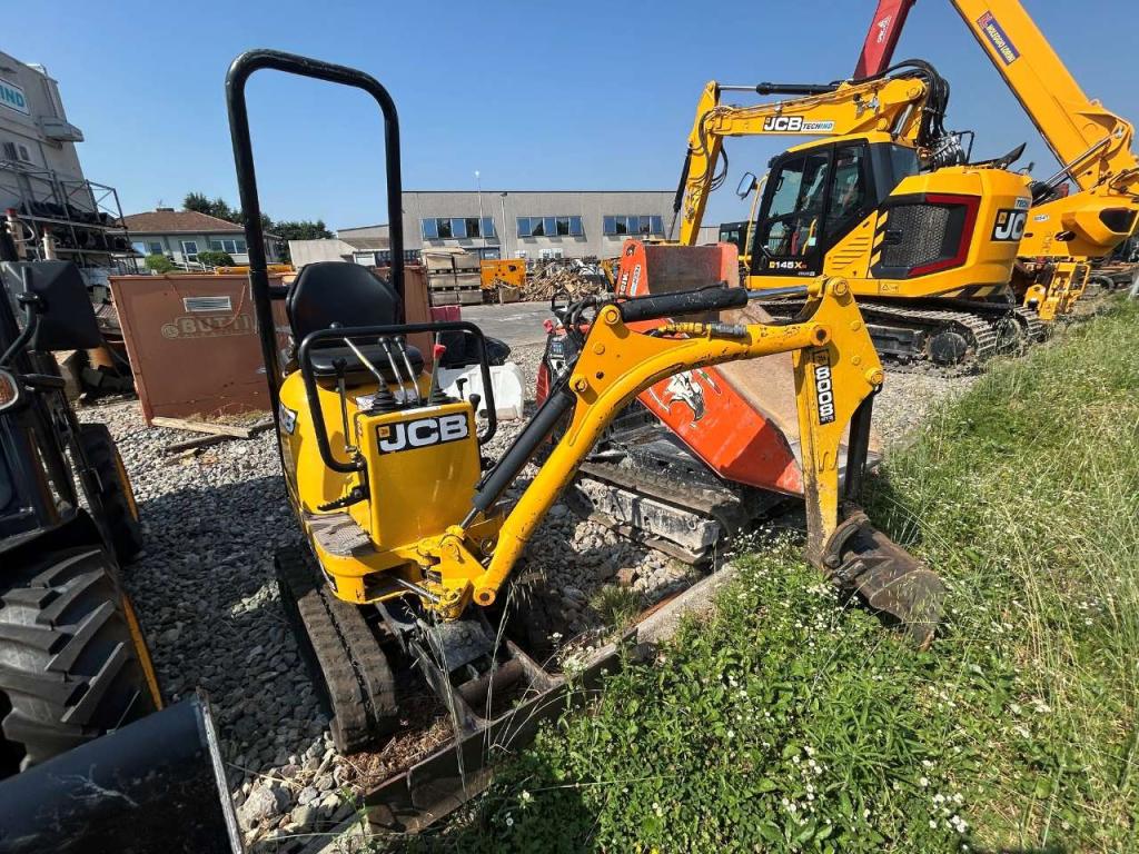 JCB 8008 CTS Foto 2