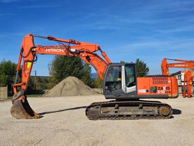 Hitachi ZX 210 LCN-3 vendida por A. Cherubini & Figli Srl