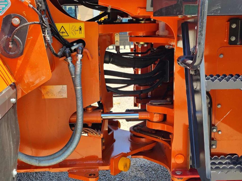 Hitachi ZW 220-7 Foto 11