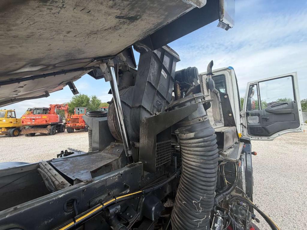 Iveco EUROCARGO 150E22 Foto 13