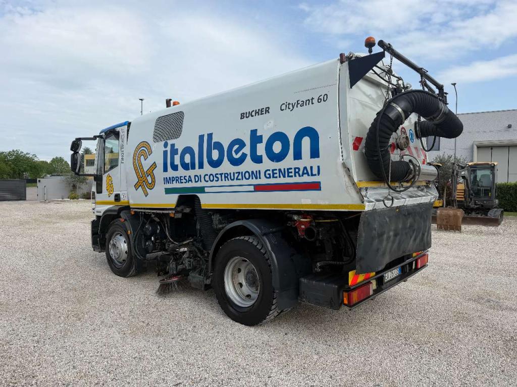 Iveco EUROCARGO 150E22 Foto 5