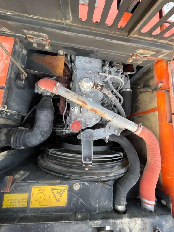 Hitachi ZAXIS 170W Foto 11
