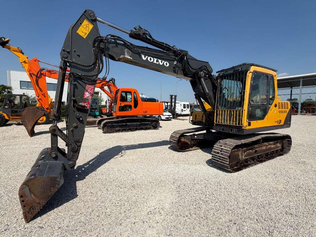 Volvo EC140BLC Foto 6
