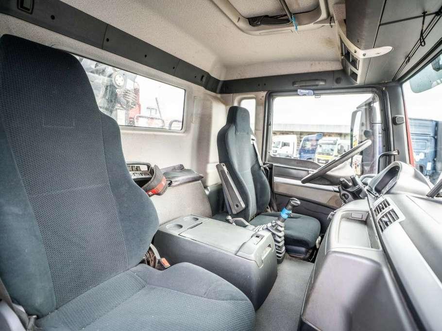 Man TGS 26.400 BB 6x6 + HIAB Z-PRO 191 Foto 19