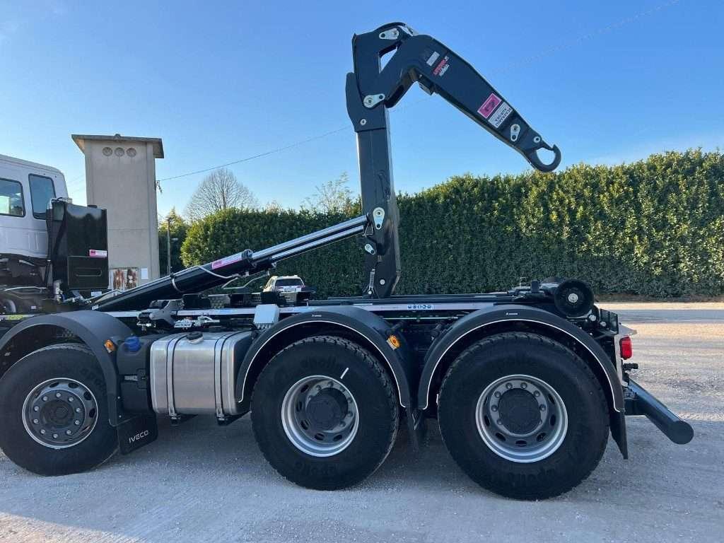Iveco TRAKKER T-WAY AD500 NUOVO SCARRABILE Foto 12