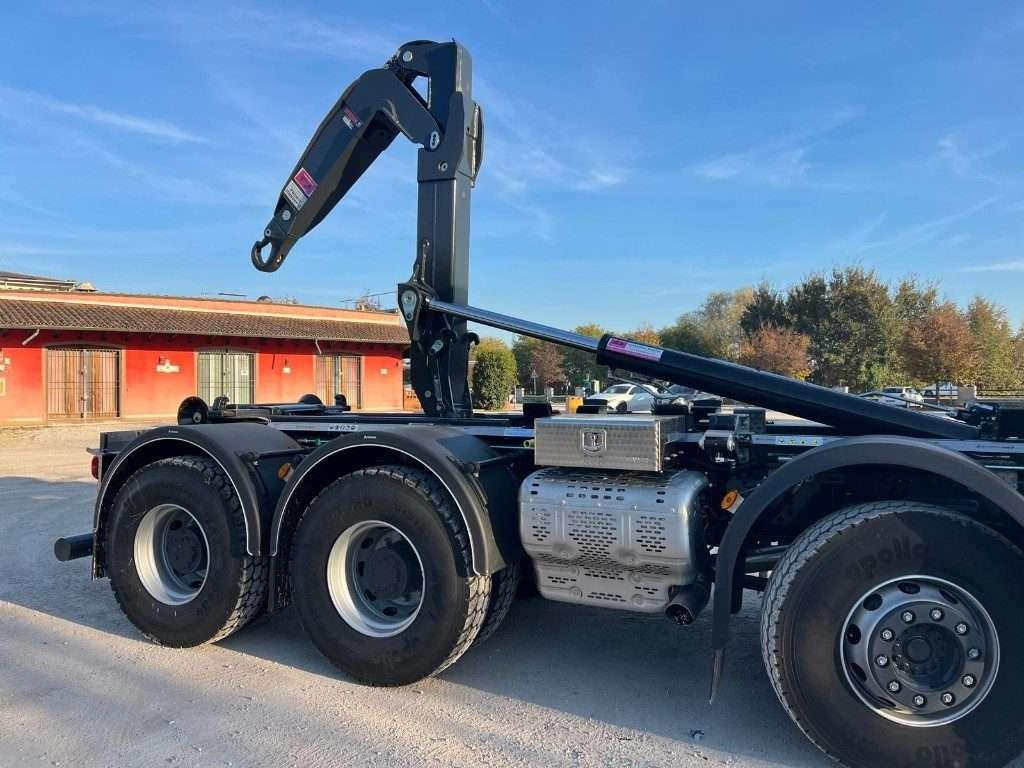 Iveco TRAKKER T-WAY AD500 NUOVO SCARRABILE Foto 6