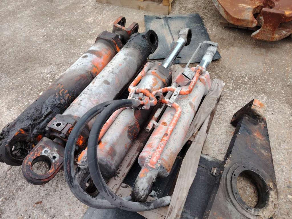 Fiat Hitachi FR220.2 Foto 13