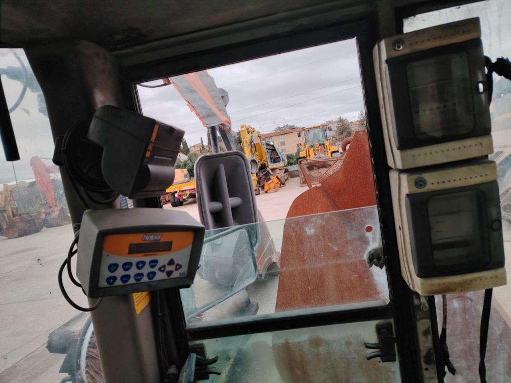 Fiat Hitachi FR220.2 Foto 9