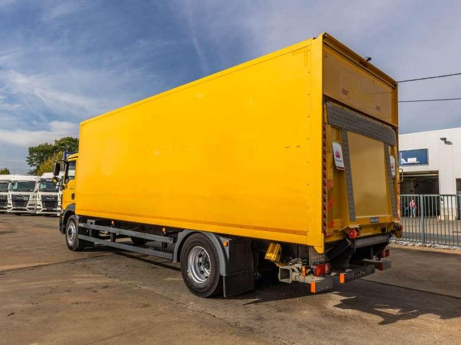 Man TGM 18.250 BL + DHOLLANDIA 2T. Foto 8