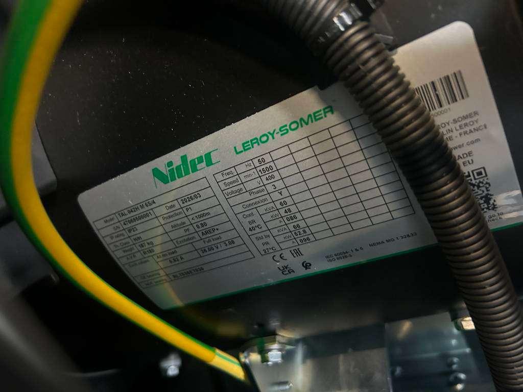 Iveco NEF45SM1A - 66 kVA Genset SuperSilent - DPX-21028 Foto 16