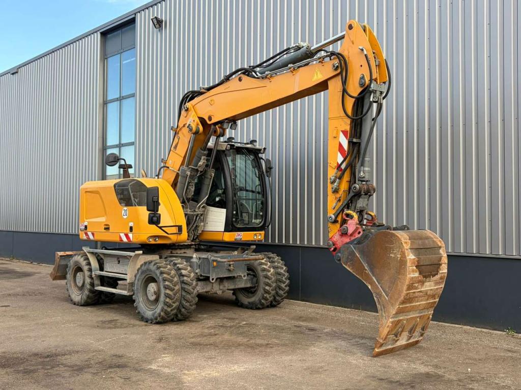 Liebherr A918 Compact Litronic Foto 9