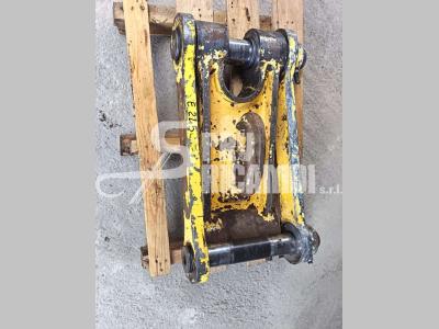 Biela y soportes de cierre de cuchara para New Holland E 215/245 vendida por PRV Ricambi Srl