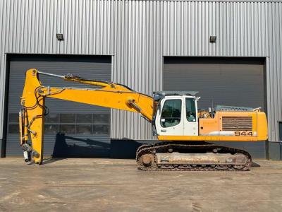 Liebherr R944C vendida por Big Machinery