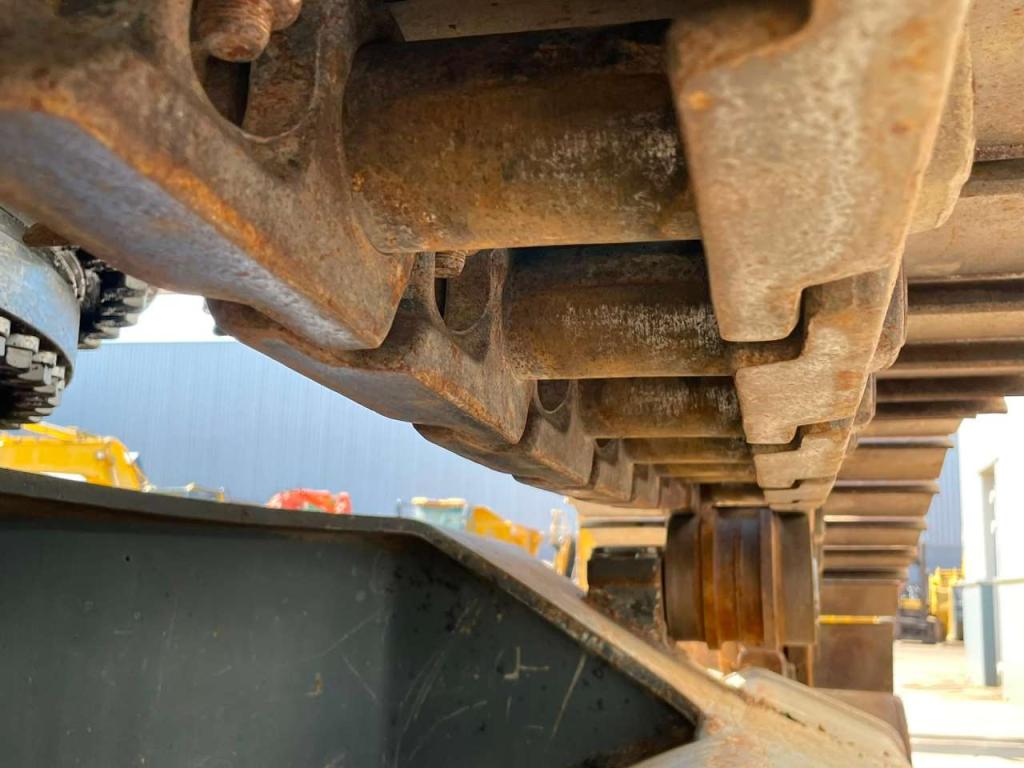 Liebherr R944C Foto 17