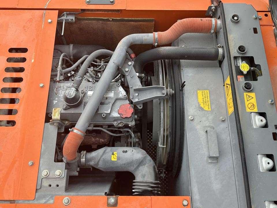 Hitachi ZX240N-3 Foto 11