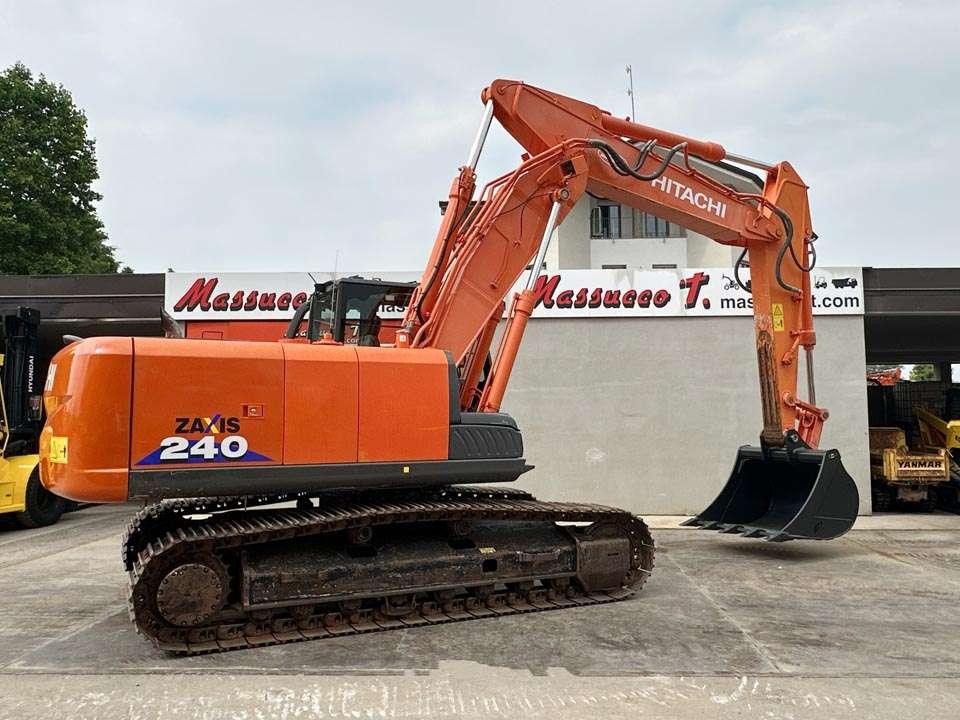 Hitachi ZX240N-3 Foto 23