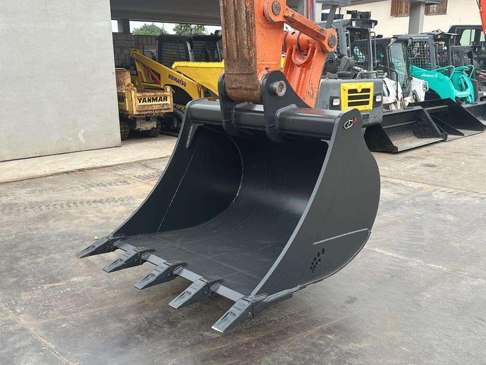Hitachi ZX240N-3 Foto 8