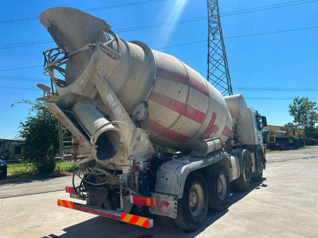 BM Volvo FM12 440 Foto 3