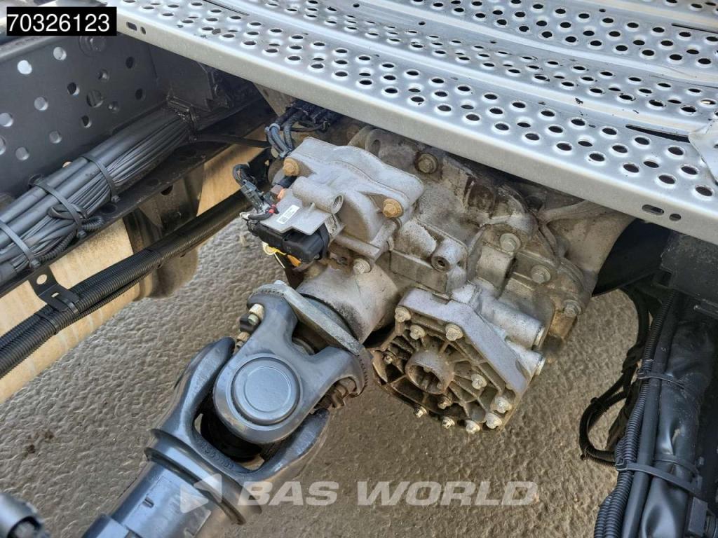 Mercedes-Benz Actros 1842 4X2 StreamSpace Standklima Foto 13