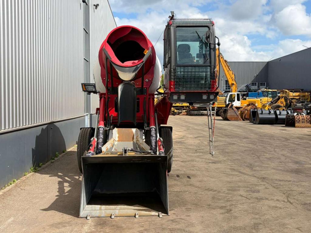 Minrui 4M3 Self Loading Concrete Mixer 4x4 Foto 8