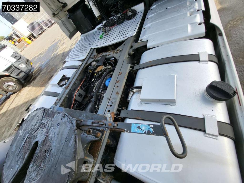 Daf XF 460 XF 4X2 SSC 2x Tanks ACC Foto 14